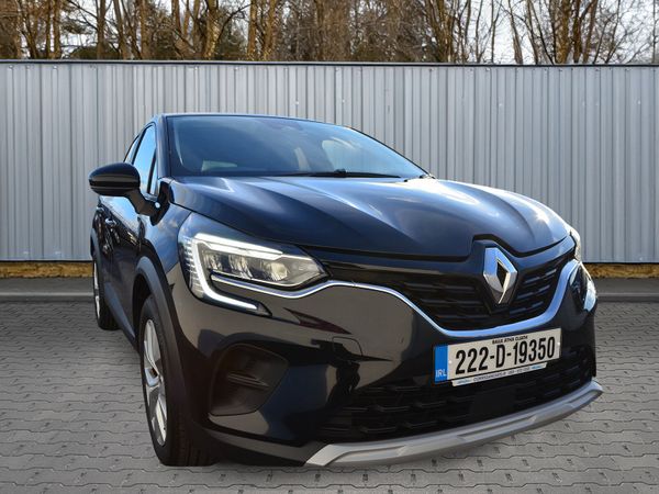 Renault Captur Hatchback, Petrol, 2022, Black