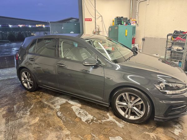 Volkswagen Golf Estate, Petrol, 2020, Grey