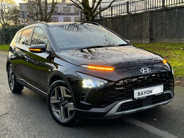 Hyundai Bayon SUV, Petrol Hybrid, 2024, Black