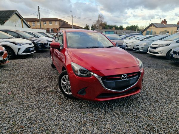 Mazda Demio Hatchback, Diesel, 2015, Red