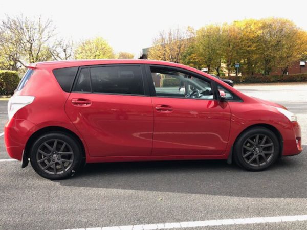 Toyota Verso MPV, Diesel, 2016, Red