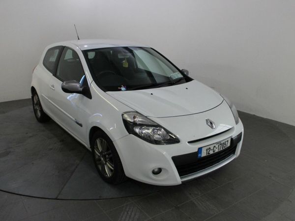 Renault Clio Hatchback, Petrol, 2012, White