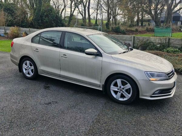 Volkswagen Jetta Saloon, Diesel, 2015, Silver