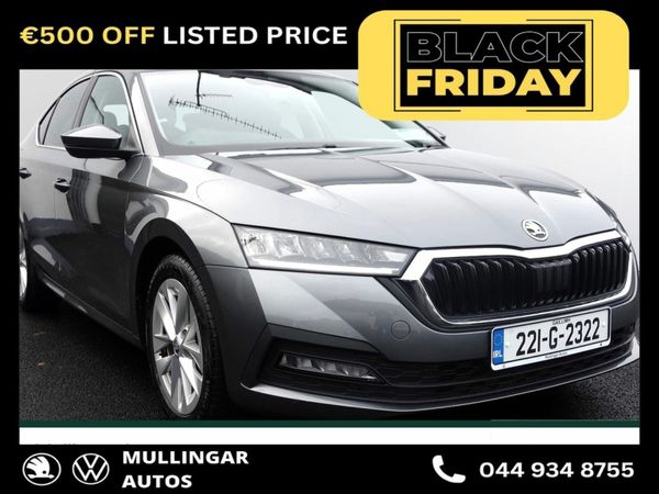 Skoda Octavia Saloon, Petrol, 2022, Grey
