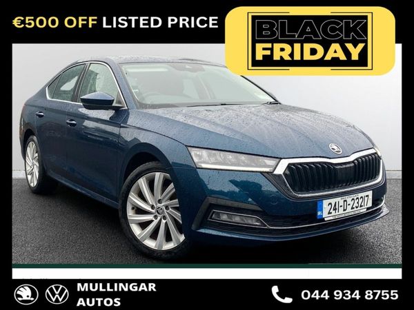 Skoda Octavia Saloon, Petrol, 2024, Blue