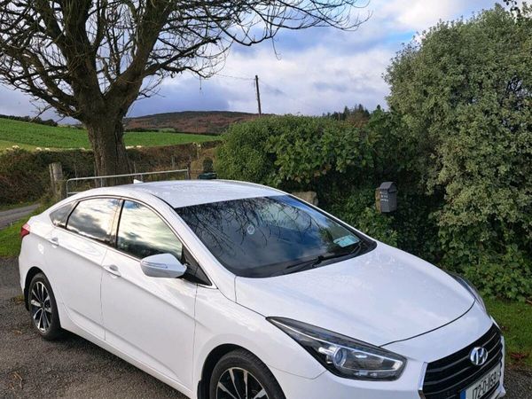 Hyundai i40 Saloon, Diesel, 2017, White