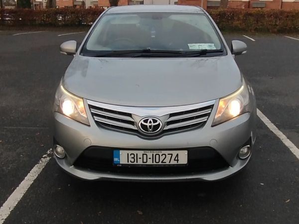 Toyota Avensis Saloon, Diesel, 2013, Grey