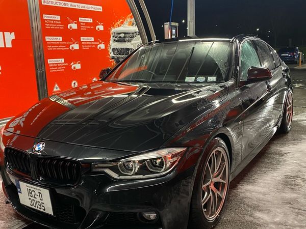 BMW 3-Series Saloon, Petrol, 2018, Black