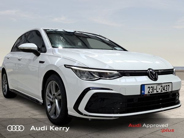 Volkswagen Golf Estate, Petrol, 2023, White