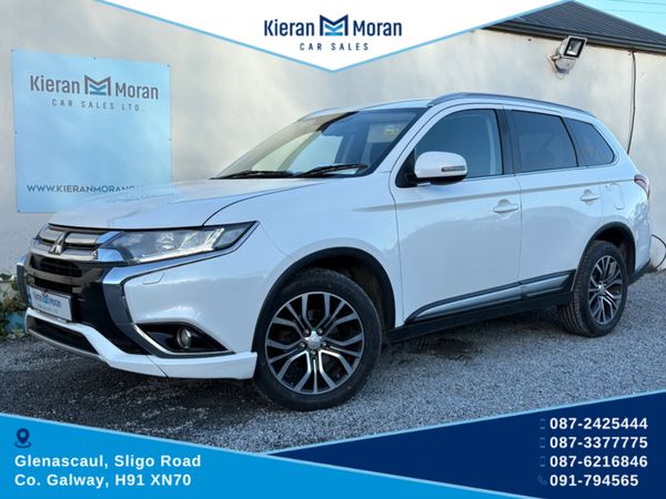 Mitsubishi Outlander SUV, Diesel, 2017, White