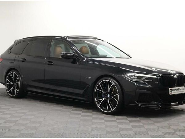 BMW 5-Series Estate, Petrol Hybrid, 2023, Black