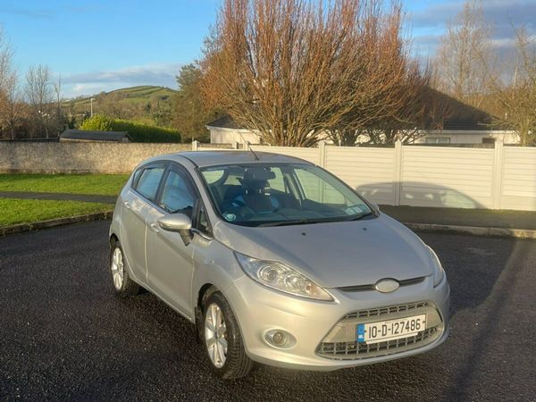 Ford Fiesta Hatchback, Petrol, 2010, Silver