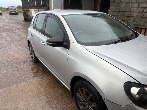 Volkswagen Golf Hatchback, Diesel, 2011, Silver