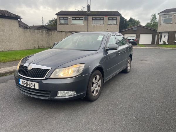 Skoda Octavia Hatchback, Diesel, 2009, Grey