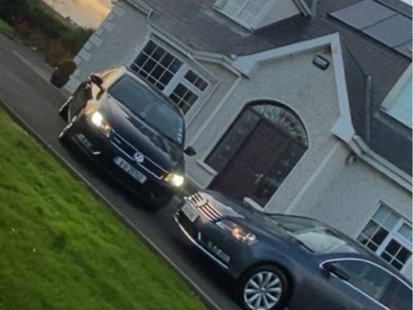 Volkswagen Passat Saloon, Diesel, 2011, Black