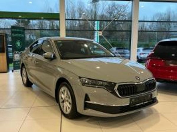 Skoda Octavia Saloon, Diesel, 2026, Grey