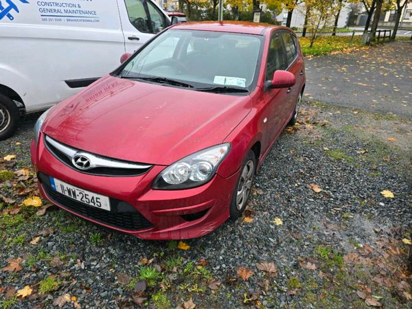 Hyundai i30 Hatchback, Diesel, 2011, Red