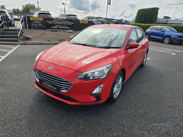 Ford Focus Hatchback, Diesel, 2021, Red
