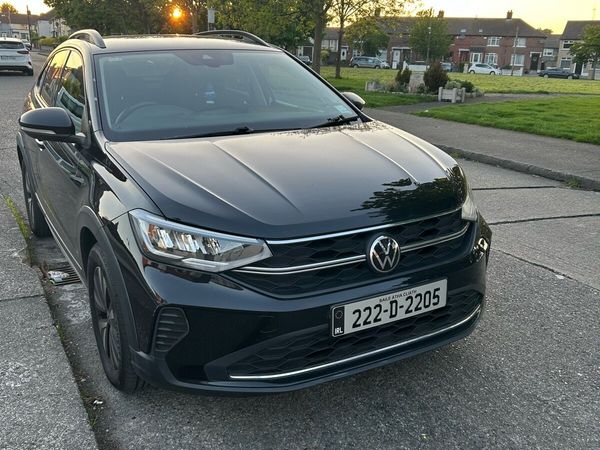 Volkswagen Taigo Estate, Petrol, 2022, Black