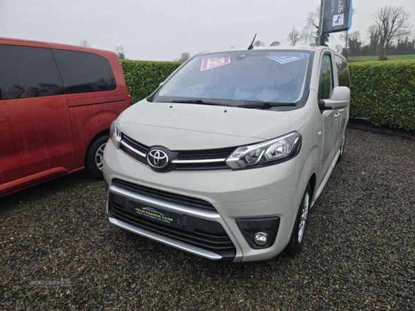 Toyota Proace MPV, Diesel, 2017, Silver