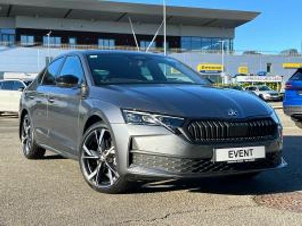 Skoda Octavia Saloon, Diesel, 2026, Grey