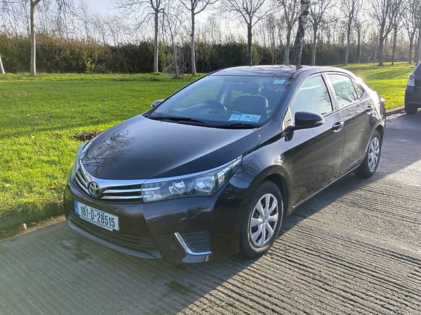 Toyota Corolla Saloon, Diesel, 2016, Black