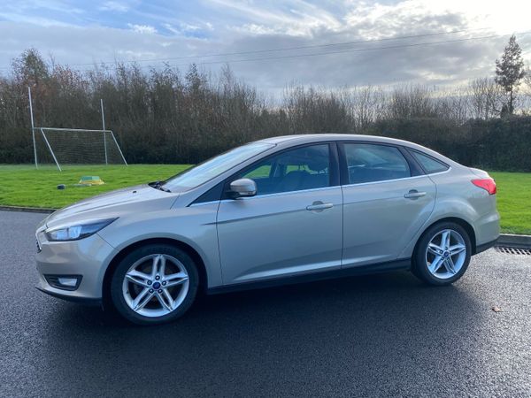 Ford Focus Saloon, Diesel, 2015, Silver