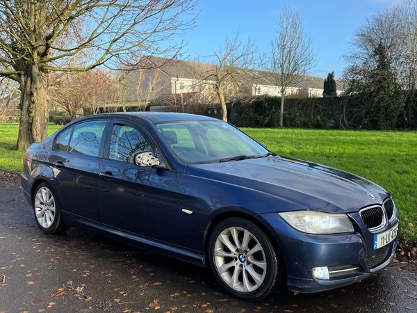 BMW 3-Series Saloon, Diesel, 2011, Blue