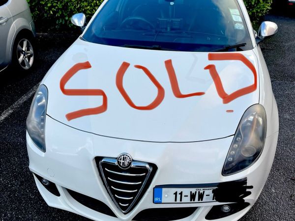 Alfa Romeo Giulietta Hatchback, Diesel, 2011, White