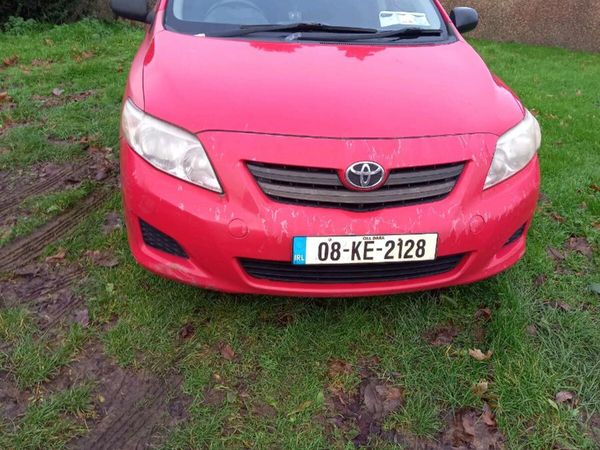 Toyota Corolla Saloon, Diesel, 2008, Red