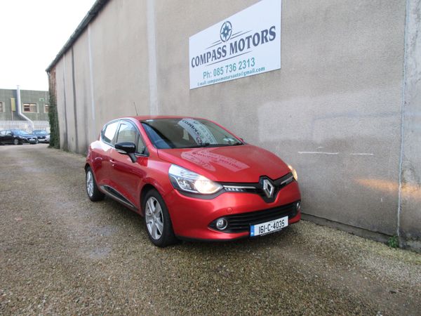 Renault Clio Hatchback, Petrol, 2016, Red