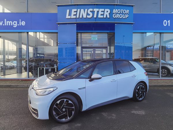 Volkswagen ID.3 Hatchback, Electric, 2022, White