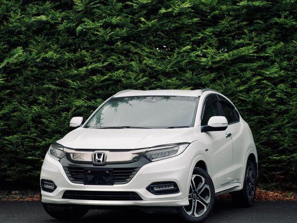 Honda Vezel Estate, Petrol Hybrid, 2018, White