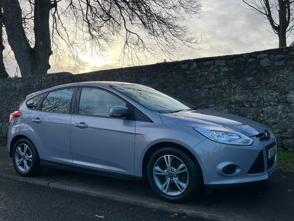 Ford Focus Hatchback, Diesel, 2014, Grey