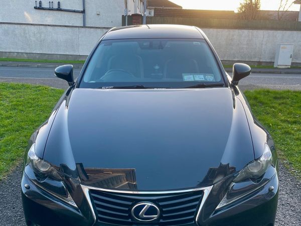 Lexus IS Saloon, Petrol Hybrid, 2016, Black