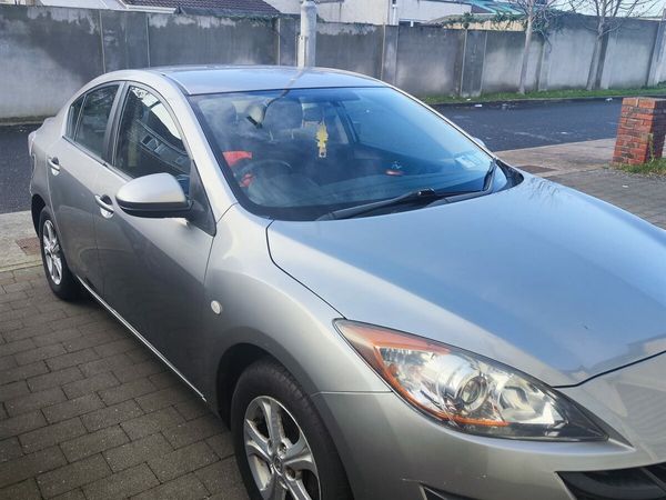 Mazda Mazda3 Saloon, Diesel, 2010, Grey