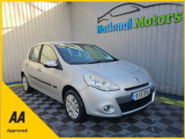 Renault Clio Hatchback, Diesel, 2010, Silver
