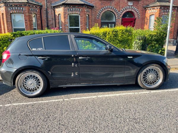 BMW 1-Series Hatchback, Petrol, 2007, Black