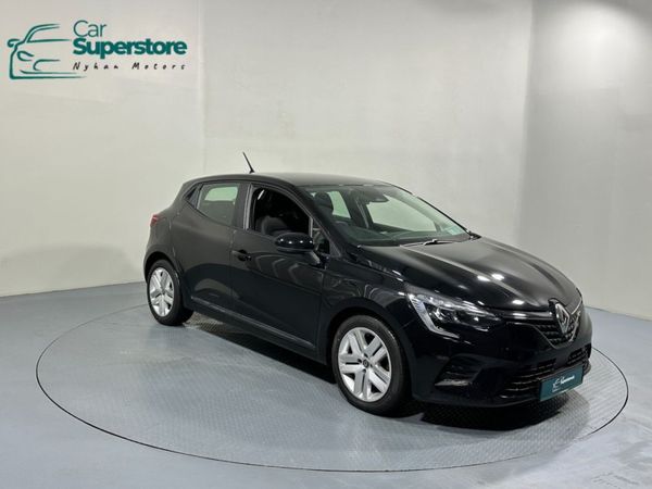 Renault Clio Hatchback, Petrol, 2022, Black