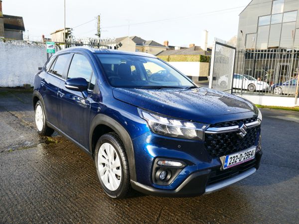 Suzuki S-CROSS Hatchback, Petrol Hybrid, 2023, Blue