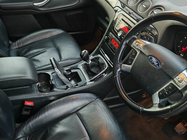 Ford Galaxy MPV, Diesel, 2013, Black