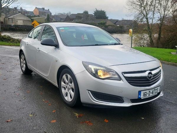 Opel Insignia Saloon, Diesel, 2016, Silver