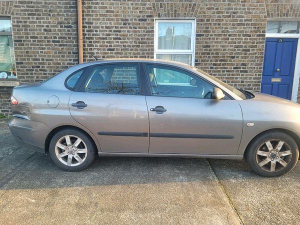 SEAT Cordoba Saloon, Petrol, 2007, Grey