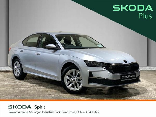 Skoda Octavia Saloon, Diesel, 2025, Grey