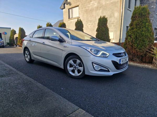 Hyundai i40 Saloon, Diesel, 2014, Silver