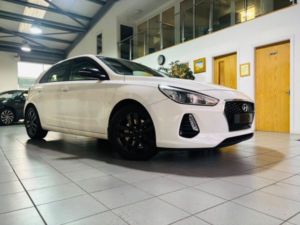 Hyundai i30 Hatchback, Diesel, 2018, White