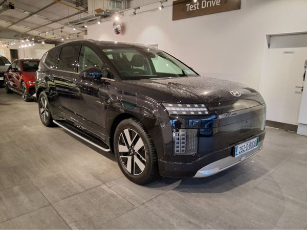 Hyundai IONIQ 9 SUV, Electric, 2025, Silver