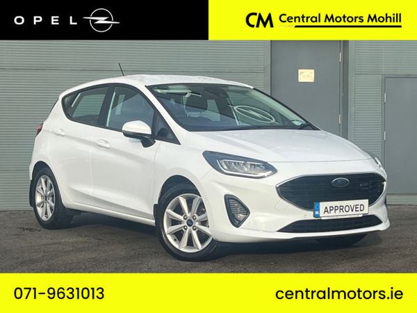 Ford Fiesta Hatchback, Petrol, 2023, White