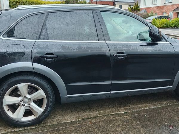 Audi Q5 SUV, Diesel, 2012, Black