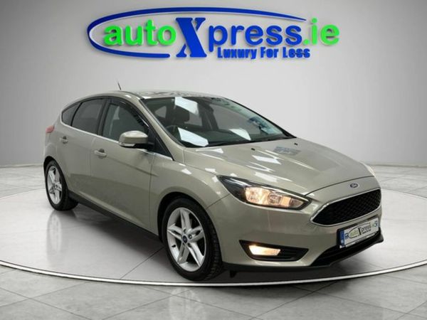 Ford Focus Hatchback, Diesel, 2017, Grey